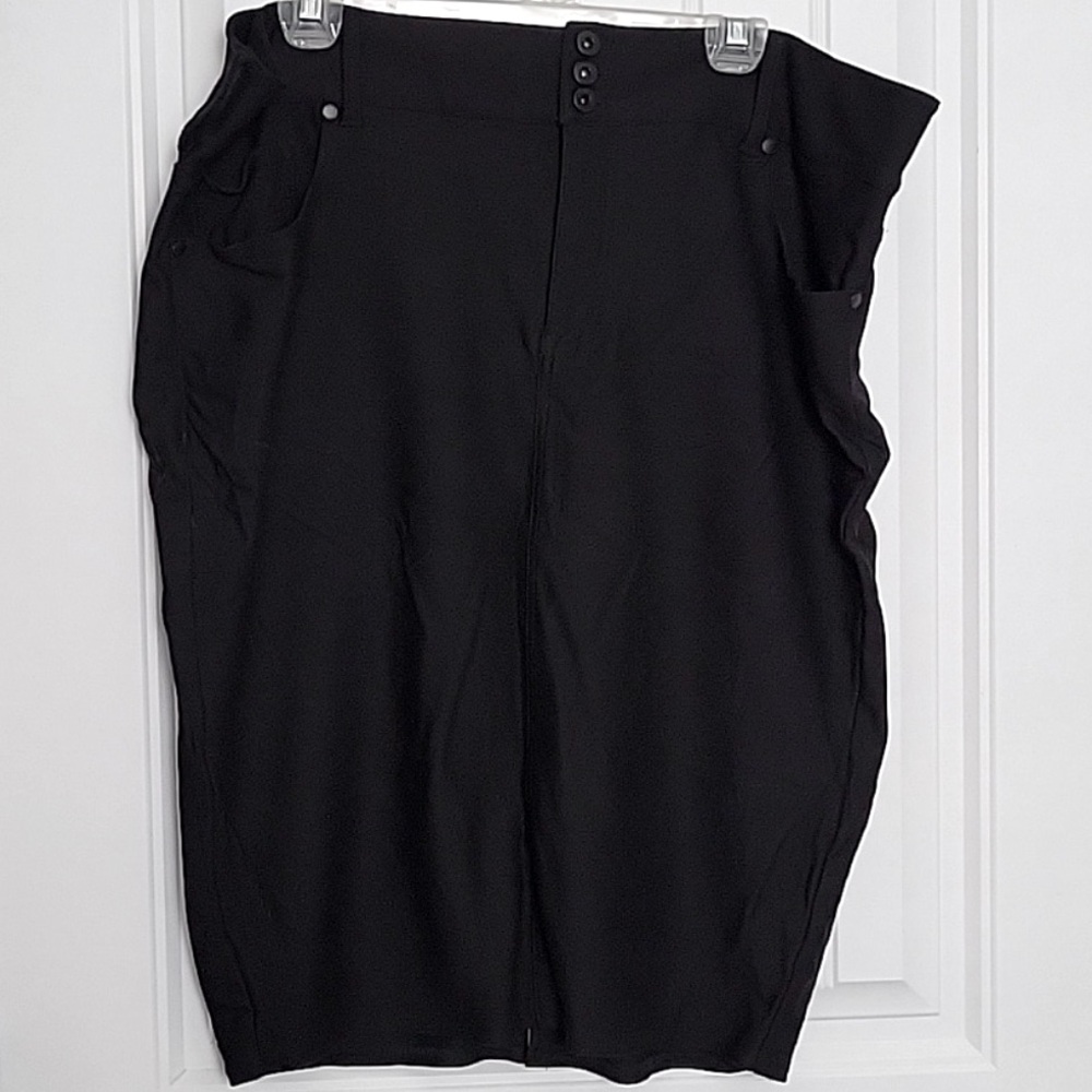 3/$25 TORRID 24, sexy black pencil skirt, *Style reference model…
